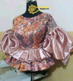 Iro And Peplum Blouse Lace Styles Latest, Kente And Lace Combination Styles, Peplum Top And Skirt Lace Asoebi, Latest Ankara Peplum Top Styles, Dinner Dress Outfit, Latest Ankara Peplum Tops, Igbo Blouse, Latest Blouse Styles