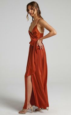 Features:Style: SexyOccasion: Daily/PartyMaterial: PolyesterNeckline: Spaghetti StrapsSleeve Type: SleevelessPattern: BowknotType: Sexy Party DressesSeason: Four Seasons Slip Maxi Dress, Bow Tie Dress, Tie Maxi Dress, High Low Maxi Dress, Luxury Wear, Silk Slip Dress, Cami Dress, Dress With Bow, Latest Fashion For Women