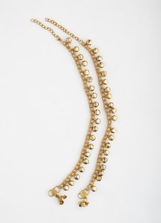 Plain gold gungroo payal.  Cable chain design comes in a pack of two payal and has a hook fitting. Easy to wear adding the finishing touches to all your outfits. Indian Clothing Brands, Ethnic Wear Indian, Indian Clothing, Chain Design, Buy Gold, Ethnic Wear, Co Ord, Indian Outfits, Cable Chain