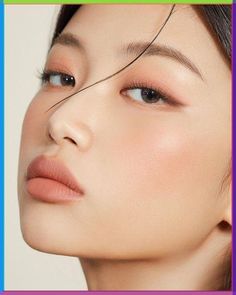 If you have monolid eyes, but have been taking makeup tips from those with almond or round eyes, you may be wondering why your eye makeup… Asian Aesthetic Makeup, Korean Soft Makeup Look, Asian Soft Makeup, Korean Fox Eye Makeup, Asian Graduation Makeup, No Makeup Makeup Asian, Monolid Aesthetic, Peach Korean Makeup, Korean Eyes Aesthetic