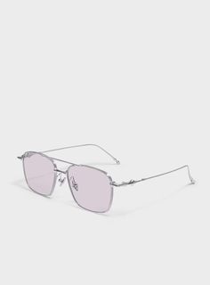 Met 02(V) | Gentle Monster V Glasses, Gentle Monster Sunglasses, Gentle Monster, New Glasses, Aviator Style, Stylish Sunglasses, Glasses Frames, Prescription Lenses, South Korea