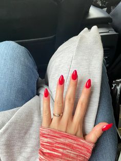 Almond Shaped Red Nails, Red Autumn Nails, Autumn Nails Almond, The Red Nail Theory, Christmas Nail Decals, Red Nail Theory, Nail Theory, Round Nail Designs, Almond Nails Red