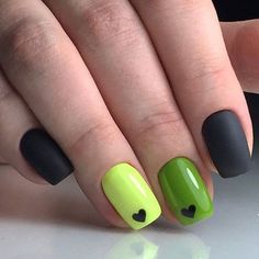 Xmas Nails Green, Short Xmas Nails, Nail Art Colorful, Rockabilly Nails, Lime Nails, Nail Art Black, Black Gel Nails, Green Nail Art, Nails Yellow