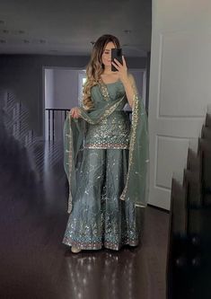 Indian Designer Suits For Wedding, Heavy Pakistani Suits Party Wear, Heavy Suits Indian Party Wear, Plazzo Suit Design, Designer Suits For Women Indian, Sharara Designs Party Wear, Party Suit For Women, Indian Suit Designs, Sharara Designs For Wedding