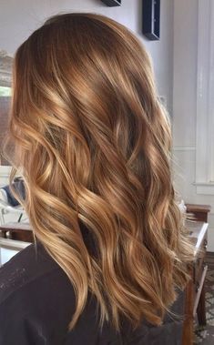 Highlights Brown Hair Balayage, Brown Hair Color Shades, Golden Brown Hair, Caramel Blonde, Caramel Hair, Brown Hair Balayage, Honey Hair