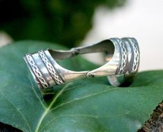 Sterling Silver Full Finger Ring, Double ring, Statement ring, Large ring, Knuckles ring, Gift For HerHandmade in Armenia. Ring size - 4*1.8 cm.Weight - 8 gr. Armor Rings, Two Finger Ring, Full Finger Ring, Goth Ring, Double Finger Ring, Double Rings, Full Finger Rings, Chunky Silver Rings, Armor Ring