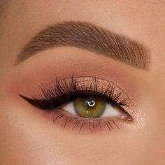 Makeup Ideas For Brown Eyes, Wedding Makeup Ideas, Hazel Eye Makeup, Wedding Eye Makeup, Wedding Makeup For Brown Eyes, Makeup For Hazel Eyes, Bridesmaid Hair Makeup, Wedding Makeup Looks, Hoco Makeup