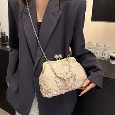 Cream Clutch Bag For Party, Cream Clutch For Events, Cream Clutch Bag For Events, Feminine Crossbody Party Bag, Beige Handheld Bags For Events, Cream Party Shoulder Bag, Cream Shoulder Bag For Party, Beige Handheld Bag For Events, Feminine Crossbody Shoulder Bag For Party