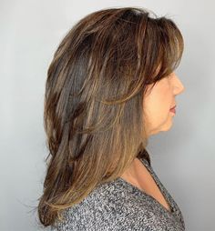 Long Layered Hair With Volume, Feathered Layers, Hair Tricks, Dunner Wordend Haar, Medium Layered Hair, Modern Haircuts, Haircuts For Medium Hair, Haircuts For Fine Hair