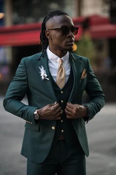 Bojoni Veneta Green Slim Fit Peak Lapel Suit | VICLAN Suit Overcoat, Peak Lapel Suit, Clothes Jacket, Pants Gift, Peak Lapel, Jacket Vest, News Website, Aberdeen, Tie And Pocket Square