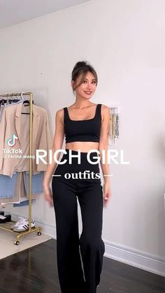 Wealthy Outfits, Uni Outfits Fall, Night Out Outfit Classy, Summer Birthday Outfits, Casual Night Out Outfit, Look Working Girl, Rich Girl Outfits, Smart Casual Women Outfits