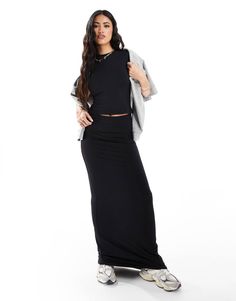 Skirts by In The Style Part of a co-ord set T-shirt sold separately High rise Fold-over waistband Slim fit Mix & Match, Eid Outfits, Formal Dress Shops, Maxi Rok, Skirt Co Ord, Plus Size Skirts, Co Ord Set, Maxi Dress Trend, Plus Size Pregnancy