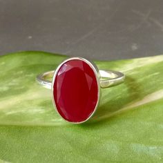 Natural Red Ruby Gemstone Ring, 925 Sterling Silver Ring, July Birthstone Ring, Gemstone Silver Ring, Oval Faceted Ruby Ring, Gift For Her- NEW-01 Gemstone : Red Ruby Ring Size : Select Your Size Gemstone Shape : Oval Gemstone Dimension Approx : 14 x 10 mm Ruby is said to invigorate and instill a zest for life. Physically it is said to help one stay grounded, stimulated and engaged and can be an aid to weight regulation. ----About Micron Gold---- Micron Yellow Or Rose Gold plating which is expen Rubin Ring, Plain Silver Rings, July Birthstone Ring, Ruby Ring Gold, Chalcedony Ring, Tigers Eye Gemstone, Ring Oval, July Birthstone, Ruby Gemstone