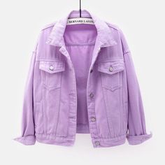 Pink Loose Denim Jacket Vestiti In Jeans, Jean Rose, Jeans Rosa, Casual Denim Jacket, Desain Quilling, Cozy Coats, Purple Jacket, Classic Denim Jacket, Uniform Fashion