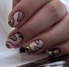 Heart Tip Nails, Girls Nail Designs, Minimal Nails Art, Wow Nails, Edgy Nails, Goth Nails, Simple Gel Nails, Basic Nails, Nail Art Designs Videos