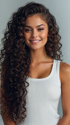 Long Curly Hair Wedding, Long Haircut Women, Easy Long Curly Hairstyles, Baddie Curly Hair, Curly Hair Models, Hair Styles For Curly Hair Women, Hair Curly Style, Long Hair Curls