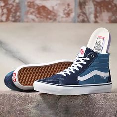 Skate Sk8-Hi Vans Sk8 Hi Pro, Bmx Girl, Long Skate, Vans Skateboard, Tenis Vans, Vans Original, Vans Store, Vans Skate, Popular Shoes