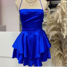 Damas Blue Dresses, Blue Birthday Outfits, Hot Prom Dress, Mermaid Prom Dresses Lace, School Outfit Women, Satin Homecoming Dress, Banquet Dresses, Purple Prom Dress, Modest Dresses Casual