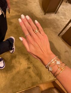 Rings Reference, Gold Bracelets Stacked, Bracelets And Rings, Accesories Jewelry, Gold Girl, Hand Accessories, Luxe Jewelry, Nail Jewelry, Gold Bracelets