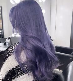 !! NOT MY PHOTO !! #darklavenderhair#rei#Ive👾 Dark Lavender Hair, Dusty Purple Hair, Ashy Purple Hair, Pelo Color Vino, Long Purple Hair, Lavender Hair Colors