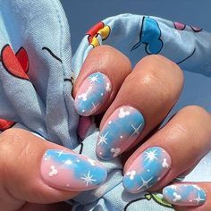 N.Alana 💖🏳️‍🌈Disney Vibes on Instagram: "Hidden Mickeys, we all love them 💙 Whether they’re on your knotband, or your nails, Mickey is always in style! Thank you so much @nailpresslab for always coming through. These are absolutely beautiful ✨ Mickey ballon knotband: @1953designs Nails: @nailpresslab 💅🏻 💅🏻 💅🏻 #disneyland #disneylandresort #disneylandcalifornia #happiestplaceonearth #hiddenmickey #mickeymouse #disneystyle #disneyfasion #disneynails #springnails #disneycommunity #disneygram #disneyaccount #disney100 #disney100yearsofwonder #sleepingbeauty #sleepingbeautycastle #makeitpink #makeitblue" Disney Nails Holographic, Simple Disney Nail Art, Hidden Mickey Nails, Mickey Balloon Nails, Cute Disney Nail Designs, Disney Winter Nails, Sleeping Beauty Nails, Disneyland Nails Designs, Disney Nails Design