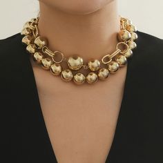 This Double Layered Faux Pearl Necklace comes in three stunning color options: Gold, White, and Gold+White. Elevate your style with this elegant and versatile necklace that is sure to turn heads. Material: imitation pearl+aluminum chain Women Grunge, Pearl Bead Necklace, Thick Necklace, Bead Chain Necklace, Grunge Jewelry, Chunky Pearls, Stacked Necklaces, Elegant Gothic, Neck Accessories