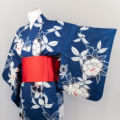 Yukata are lightweight Japanese kimono that are ideal for people who are wearing or buying a kimono for the first time. They are made of cotton making them very light and comfortable compared to traditional kimono. *It comes with a belt (obi)  100% Cotton   This is a standard size yukata (length 145 cm). It can fit anyone with waist/hip measured less than 43" (110 cm).   Handwashing if possible. For tough stains, use washer and choose gentle cycle with cold water and don't wash it with other clo Samurai Style Kimono For Tea Ceremony, Spring Cotton Kimono For Tea Ceremony, Cotton Samurai Kimono With Kimono Sleeves, Traditional Blue Kimono For Tea Ceremony, Yukata Kimono, Traditional Kimono, Yukata, Japanese Kimono, Women's Costumes