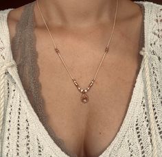 Handmade macrame necklace Individually adjustable thanks to sliding knots Rose Gold Choker Beads, Macrame Boho, Hippie Necklace, Handmade Macrame, Macrame Necklace, Necklace Boho, Organic Shapes, Boho Necklace, Necklace Jewelry