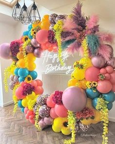 Birth Day Decoration Ideas, Festival Balloons, Tinkerbell Party Theme, 15th Birthday Decorations, Deco Ballon, Paper Party Decorations, Magic Party, Birth Day, Girl Birthday Decorations