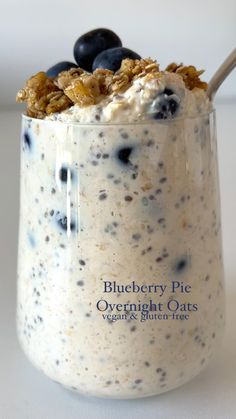 Healthy Milkshakes, Creamy Overnight Oats, High Protein Oatmeal, Overnight Oats Vegan, Overnight Oats Recipe Easy, Best Overnight Oats Recipe, Yogurt Bowls, Healthy Breakfast Idea, Jar Meals