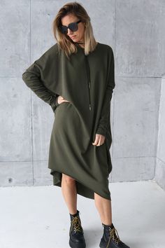 "Be relaxed, free and safe in this khaki oversized dress. Unique oversized tunic dress, made of cotton Italian jersey. Wear it even as a long top or dress. It's extremely versatile. The dress has long sleeves. The dress has hidden pockets in the side seam. the dress bottom with raw ends. It's the season-less statement piece you have been looking for. The dress is made of high-quality jersey and makes it a perfect casual wear. DIDRESS is part of the slow fashion movement. All our products are cra Asymmetrical Sweatshirt, Oversized Tunic Dress, Modern Dresses, Green Sweater Dress, Maternity Long Dress, Sweater Dress Oversized, Slow Fashion Movement, Oversized Tunic, Oversized Dress