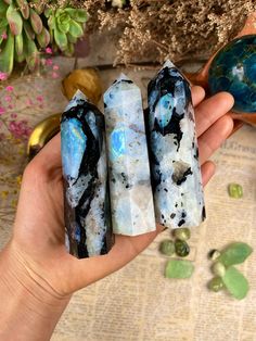 Crystal Wands, Stone Ornaments, Crystal Healing Stones