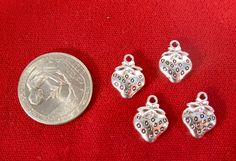 These beautiful silver style  "strawberry" charms are perfect for any jewelry project like pendants, earrings, or keychains! You will receive 20 charms! We are shipping from Texas every day! The charms are made from a zinc alloy metal. Measurements: 15 x 11mm (appr. 0.6 x 0.4 inch) Christmas Present Boxes, Antique Sterling Silver Charms, Nickel Free, Silver Vintage Charm Metal Charms, Nickel-free Silver Charm Bracelet For Collectors, Collectible Nickel-free Sterling Silver Charms, Strawberry Charm, Antique Sterling Silver Nickel-free Charms, Elastic Ribbon, Silver Style