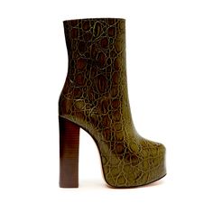 Reminiscent Of '90s-Era Silhouettes, The Leighton Bootie Is Made From Crocodile-Embossed Leather And Grounded On A Platform And Chunky Heel For A Modern-Meets-Retro Moment. Have In Black, No Need For Two Pairs, Never Worn Brand New In Box Tall Crocodile Print Boots, Crocodile Boots Outfit, Green Platform Boots, Crocodile Boots, Green Platform, Alligator Shoes, 90s Era, Punk Vintage, Vuitton Bag