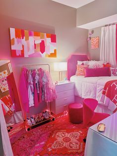 Preppy Dorm Room Decor, Preppy Dorm Room, Preppy Bedroom Decor