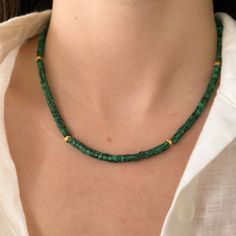 Gold Plated Steel, Semi-Precious Malachite Stones Necklace On Adjustable Chain Brand New Celebrity Buzz Serpentine Necklace, Jade Bead Necklace, Malachite Necklace, Stones Necklace, Green Beaded Necklace, Malachite Stone, Ancient Jewelry, Jade Beads, Green Necklace