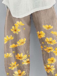 Casual Printed Pants Casual Straight Leg Pants With Floral Print, Casual Straight Leg Floral Print Pants, Spring Baggy Pants, Relaxed Fit Floral Print Pants For Fall, Casual Floral Print Straight Pants, Spring Baggy Cargo Pants, Baggy Straight Pants For Spring, Baggy Cargo Pants For Spring, Casual Baggy Floral Print Pants