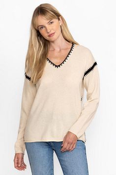 Crafted from a rich wool and cashmere blend, the Whipstitch V-Neck Pullover is equal parts cozy and stylish. Featuring a V-neckline and a drop shoulder, this luxurious pullover is finished with a contrast whipstitch detailing throughout the neck and shoulders. Pair with relaxed-fit jeans and fashion sneakers for a polished casual look. Johnny Was Women's The Whipstitch V-Neck Pullover in Cream White, Size XL, Cashmere Polished Casual, Boho Chic Outfits, Women's Blouses, Chic Outfit, Embroidered Jeans, Relaxed Fit Jeans, Johnny Was, Fashion Sneakers, Cream White