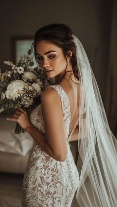 Wedding Shoots Poses, Wedding Gown Poses, Bride Only Poses, Fall Bridal Photoshoot, Unique Bride Poses, Clean Bridal Look, Bride Poses Indoor, Bride Indoor Photoshoot, Bride Photo Shoot Ideas