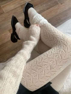 Tights Aesthetic Outfits, White Tights Outfit Winter, Socks Over Tights, White Socks Outfit, White Tights Outfit, White Tights, White Socks, Winter Fits, Winter Aesthetic