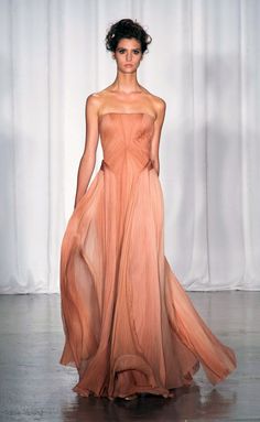 Fashion Week Spring 2014, Looks Party, Looks Street Style, Zac Posen, Marchesa, Summer 2014, Beautiful Gowns, Fancy Dresses