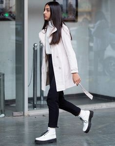 The 10 Best Combat Boots to Buy Now, Plus 5 Ways to Wear Them - PureWow Winter Outfits White Boots, How To Style White Combat Boots, How To Wear White Boots, How To Style White Boots, Dr Martens White Boots Outfit, White Winter Boots Outfit, White Boots Outfit Fall, White Chunky Boots Outfit, Styling White Boots