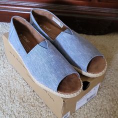 Brand New, Never Worn. An Excellent Option For Spring And Summer! Trendy Blue Espadrilles For Spring, Blue Casual Espadrille Sandals, Comfortable Blue Espadrilles For Spring, Blue Casual Espadrilles For Spring, Casual Blue Espadrilles For Spring, Blue Espadrilles, Shoes Blue, Womens Toms, Espadrille Shoes