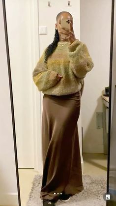 Fit Earthy Outfits Autumn, Earthy Fall Aesthetic, Classy Maxi Skirt Outfit, Modest Fall Inspo Outfits, Modesty Outfits For Church, Modest Winter Fits Aesthetic, Fall Earthy Outfits Aesthetic, Modesty Outfits Aesthetic, Earthy Outfits Skirts