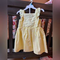 Nwt 24m Carters Dress Yellow And White Gingham Bloomers To Match Cute Yellow Sundress With Ruffles, Cute Yellow Ruffled Sundress, Yellow Sleeveless Sundress For Playtime, Playful Yellow Ruffled Dress, Playful Yellow Dress With Ruffles, Casual Yellow Playwear Dresses, Fitted Yellow Dress For Playtime, Casual Yellow Dresses For Playwear, Yellow Cotton Dresses With Ruffles