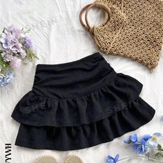 Black Never Worn Chic Black Solid Color Mini Skirt, Fitted Black Skort, Black Stretch Skort With Solid Color, Black Denim Mini Skirt For Summer, Black High Waist Skirt For Summer, Black Casual Summer Skirt, Casual Black Summer Skirt, Black Skirted Bottoms, Black Solid Color Mini Skirt