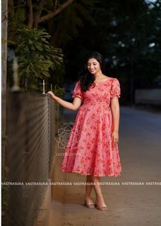 Frocks For Women Knee Length, Floral Long Frocks, Designer Anarkali Dresses, Floral Frocks, Simple Gowns