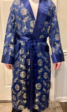 "A total of 4 Authentic Chinese Kimono Robes. Each robe has beautiful details that make them luxurious pieces.  Brand: Longevity Size: 52 Condition: Very Good Shoulder to shoulder seam: 21\" Sleeve length: 24.5\" Length: ~51\" Sleeve to sleeve across:~54\" Brand: Pearl  Blue dragon: size XL-- missing sash Red dragon: size M Condition: Good The last blue robe unknown the brand. 100% silk from China  Size: S Condition: Good" Chinese Kimono, Chinese Embroidered, Blue Dragon, Red Dragon, Pajama Robe, Gowns Dresses, Sleeve Length, Gender Neutral, Silk