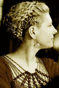 Lagertha Hair, Peinados Recogidos, Beauty Hair, Elegant Hairstyles, Hair Art, Hair Dos, About Hair