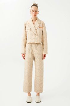 Quilted Pants Women, Quilted Jumpsuit, Quilted Pants, Apple Leather, Winter Capsule, Winter Capsule Wardrobe, Silk Trousers, Colour Beige, Beige Fabric